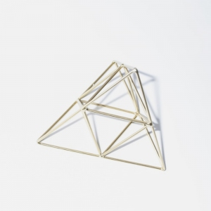 Gold Pyramide